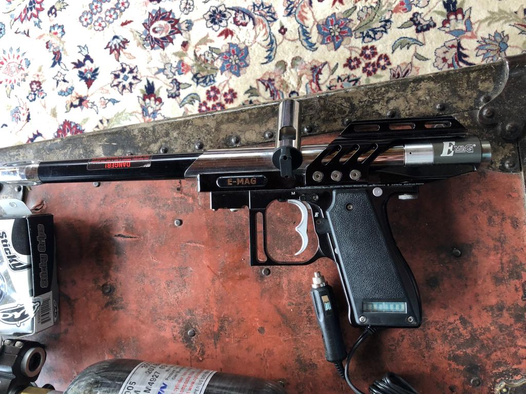 Name:  Emag paintball gun.jpg
Views: 223
Size:  159.5 KB